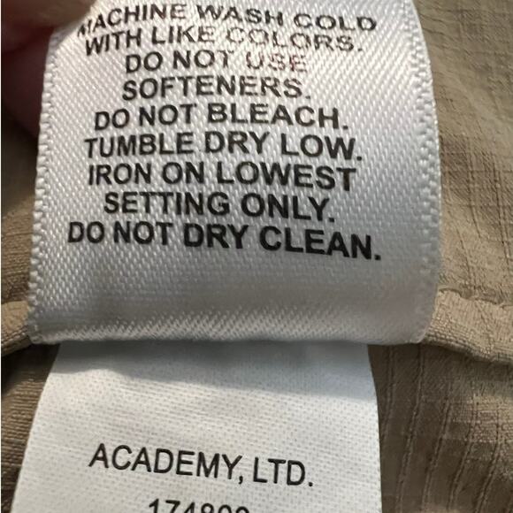 Magellan Outdoors Men's Shorts in Tan Fish Gear Water Repellent Size L - Picture 5 of 5